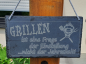 Preview: Handgefertigte Schiefertafel von mARTinWood mit humorvollem Grill-Spruch über Grillen und Jahreszeiten